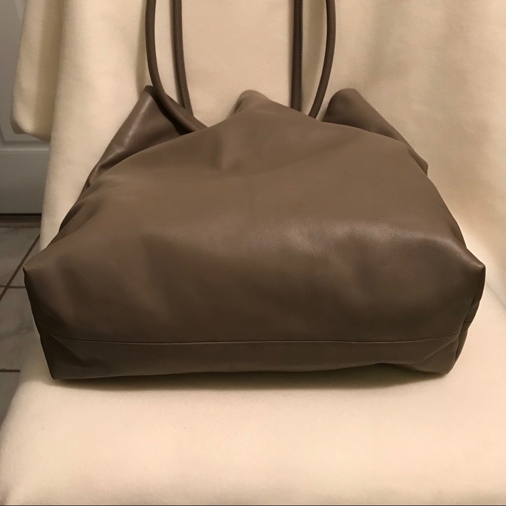 ✨Mezzi Large Leather Tote Bag - Picture 5 of 8